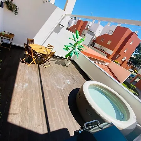 Cabedelo Loft, Quartos Em Compartilhado A 5 Minutos Da בית אירוח Darque